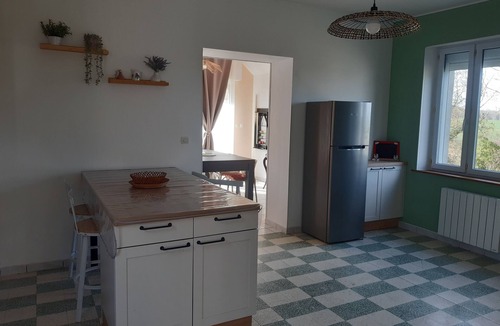Le Meillard House | Longère Picarde "Chez Christine" Fully equipped for family vacations.