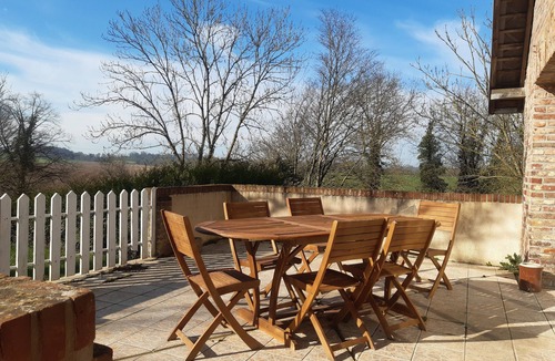 Le Meillard House | Longère Picarde "Chez Christine" Fully equipped for family vacations.