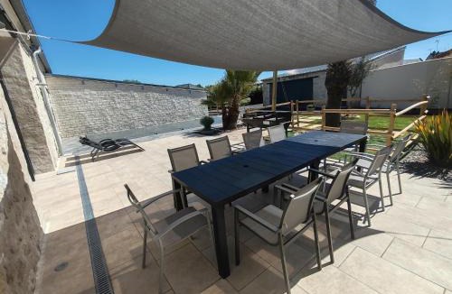 Brancourt-en-Laonnois Villa | Longère Premium Spa,Cinéma & Piscine