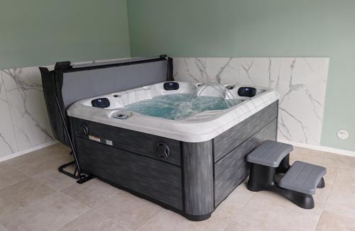 Brancourt-en-Laonnois Villa | Longère Premium Spa,Cinéma & Piscine