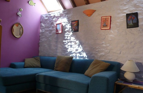 Kilgetty Cottage | Long barn cottage