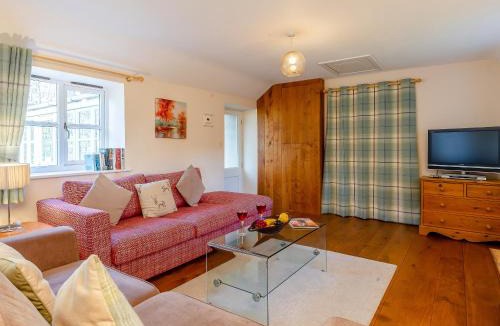 Muchelney House | Long Barn - Uk30435