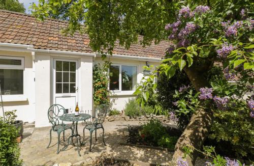 Ditcheat House | Long Batch Cottage