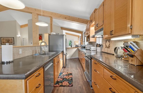 Long Beach House | Long Beach Retreat