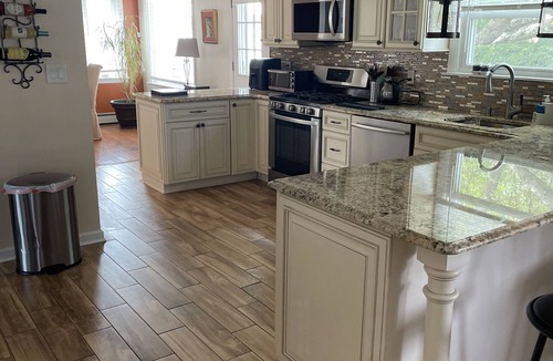 Baldwin House | Long Island Family Friendly w/hot tub 15 min from the Beach!