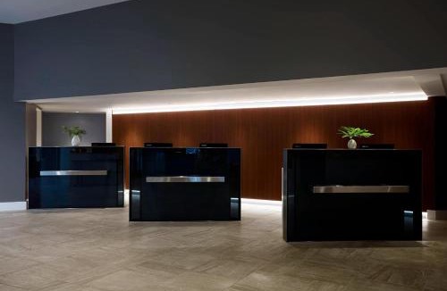 East Garden City Hotel | Long Island Marriott Hotel