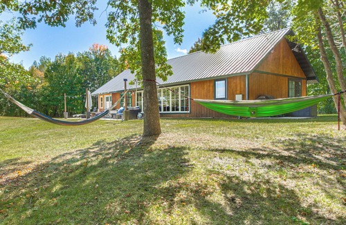 Parkers Prairie Cottage | Long Lake Cabin w/Fire Pit & More! Pet-friendly