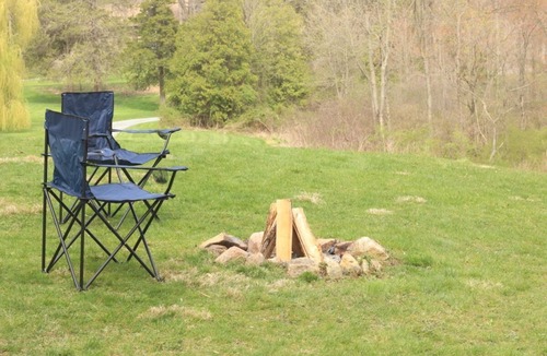 Womelsdorf House | Long lane hideaway* 3 bedrooms*