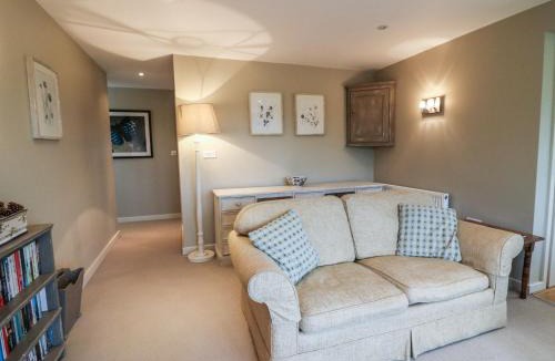 Midhurst House | Long Meadow