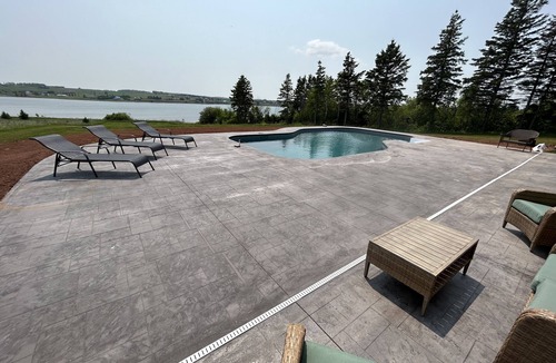 French River Cottage | LONG RIVER ESTATE