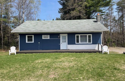 Lake Placid House | Long term newly remodeled two bed two bath with spacious lawns and patios