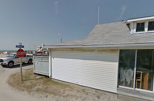 Port Stanley Cottage | Long term only - Charming 4-bedroom beachfront cottage with AC, WiFi, Hot Tub.