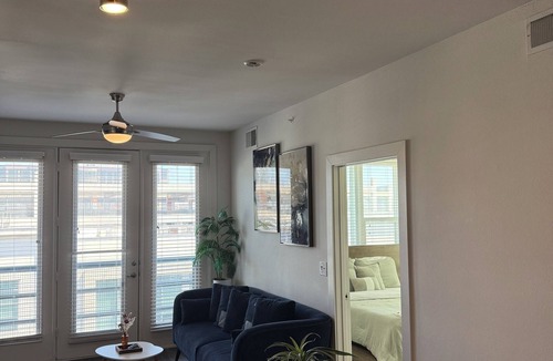 Legacy Park Apartment | Long Term Stay Peaceful Minimalistic Quiet Retreat