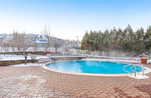 Stratton Mountain House | Long Trail House 368