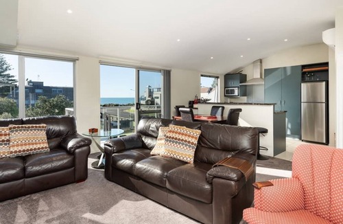 Mount Maunganui Apartment | Longbeach Ocean Paradise