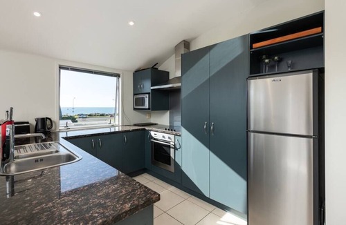 Mount Maunganui Apartment | Longbeach Ocean Paradise