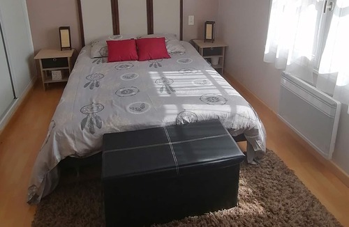 Avrille House | LONGERE AND JACUZZI DIRECTION TO THE OCEAN IN VENDEE