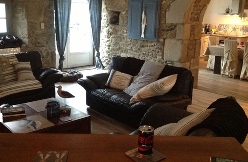 Pleurtuit House | Longere between land and sea