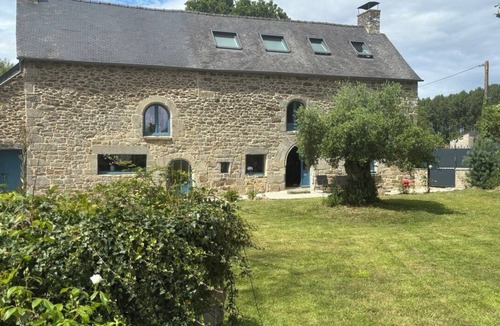 Bourseul House | Longère Côtes d'Armor, with large garden and 20 min from the coast