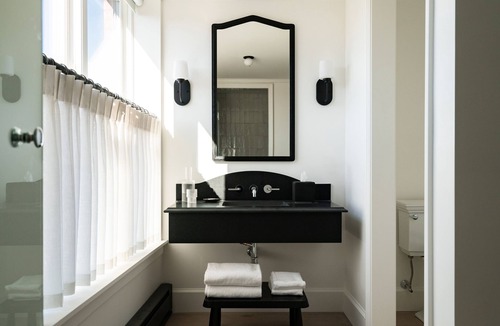 Parkside Hotel | Longfellow Hotel