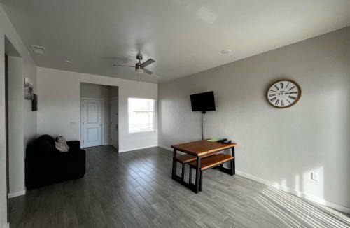 Loving Hotel | Longhorn Flats