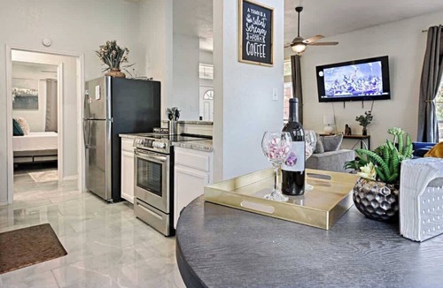 Azle House | Longhorns Swim Spa Hot tub Sauna Game Rm Picklebal