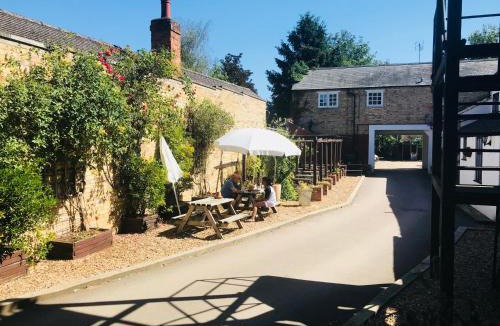 Woburn Hotel | Longs Hotel & Inn