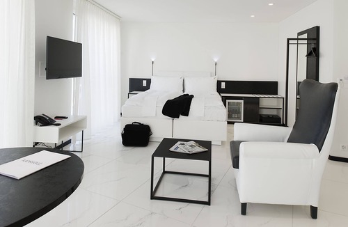 Regensdorf Hotel | Longstay Residence Thessoni home - Self check in serviced apartments & Hotel