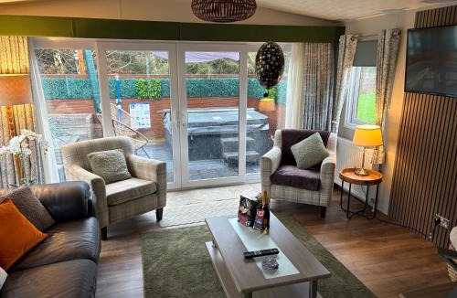 Morpeth Ski Chalet | Longstone Lodge