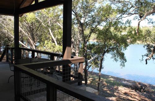 Council Creek South House | Longview Cabin