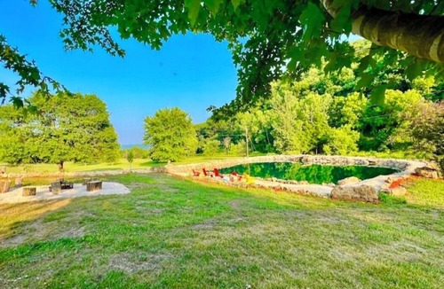 Harpers Ferry Cabin | Longview Lodge 6br w/Swimming Pond & Hot Tub