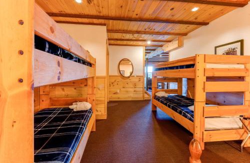 Livingston House | Longview Lodge