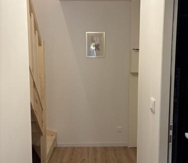 Challans Apartment | LONI Expériences moderne emplacement idéal