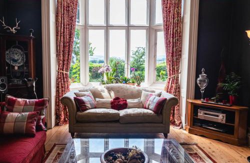 Penrith House | Lonsdale Villa Retreat