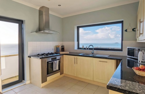 Downderry Cottage | Looe Island View