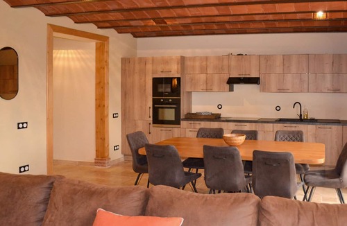 Sainte-Livrade-sur-Lot Apartment | Look forward to an unforgettable vacation in this comfortable apartment in an ideal location!
