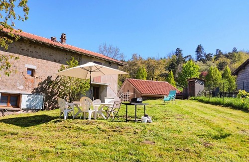 Verrieres-en-Forez House | Look forward to this charming vacation home with mountain character in a quiet location.