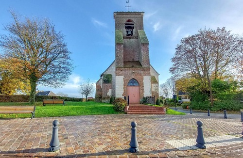 Saigneville House | Look forward to a relaxing vacation in this beautiful vacation home.