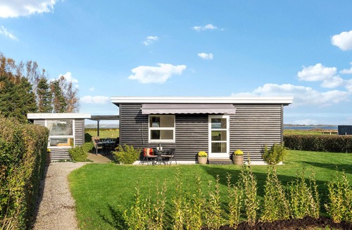 Boeslum House | Look forward to a wonderful holiday in this holiday home in a fantastic location by the sea!