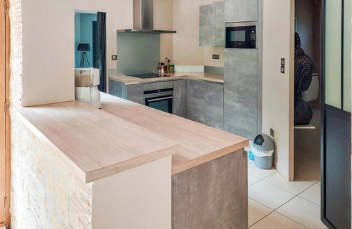 Casseneuil House | Look forward to an idyllically located vacation home with pool.