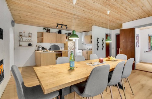 Ans House | Look forward to relaxing family time in a quiet location.