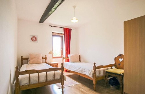 Fanjeaux House | Look forward to your vacations in the nature of Fanjeaux.