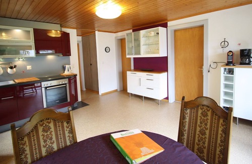 Naters Apartment | Looked after holiday house with a superb view concerning the Rhônedal.