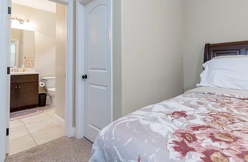 Lathrop House | Looking For A Nice Clean Space to Kick Back. STOP HERE!