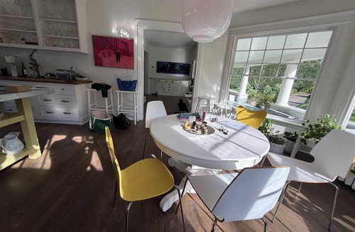 Stevens House | Looking for a place to stay during the FIFA World Cup? Perfect for large groups!