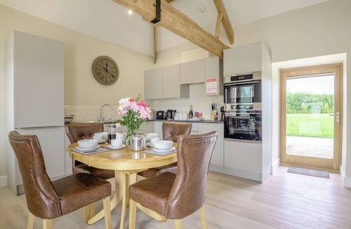 Trowbridge Cottage | Looking for a rural escape to unwind in.