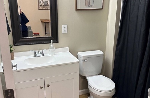 Hermann Apartment | Looking for Quaint Getaway . We have just the location for you!