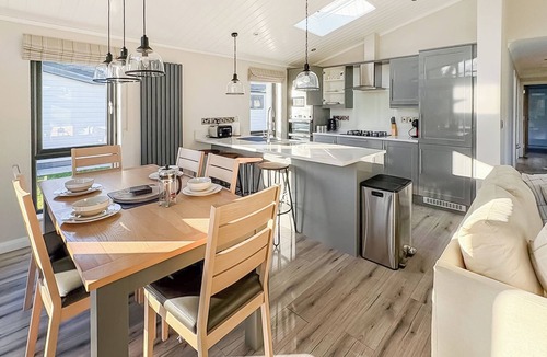 Great Coxwell Ski Chalet | Looking for the ultimate luxury getaway.