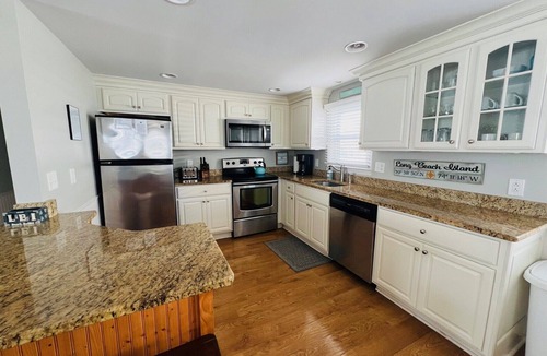 Beach Haven Gardens House | LOOKING FOR NEWLY RENOVATED OCEANSIDE HOUSE?