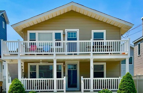 Beach Haven Gardens House | LOOKING FOR NEWLY RENOVATED OCEANSIDE HOUSE?